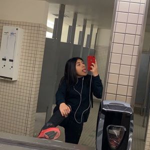 Meet your Posher, Araceli